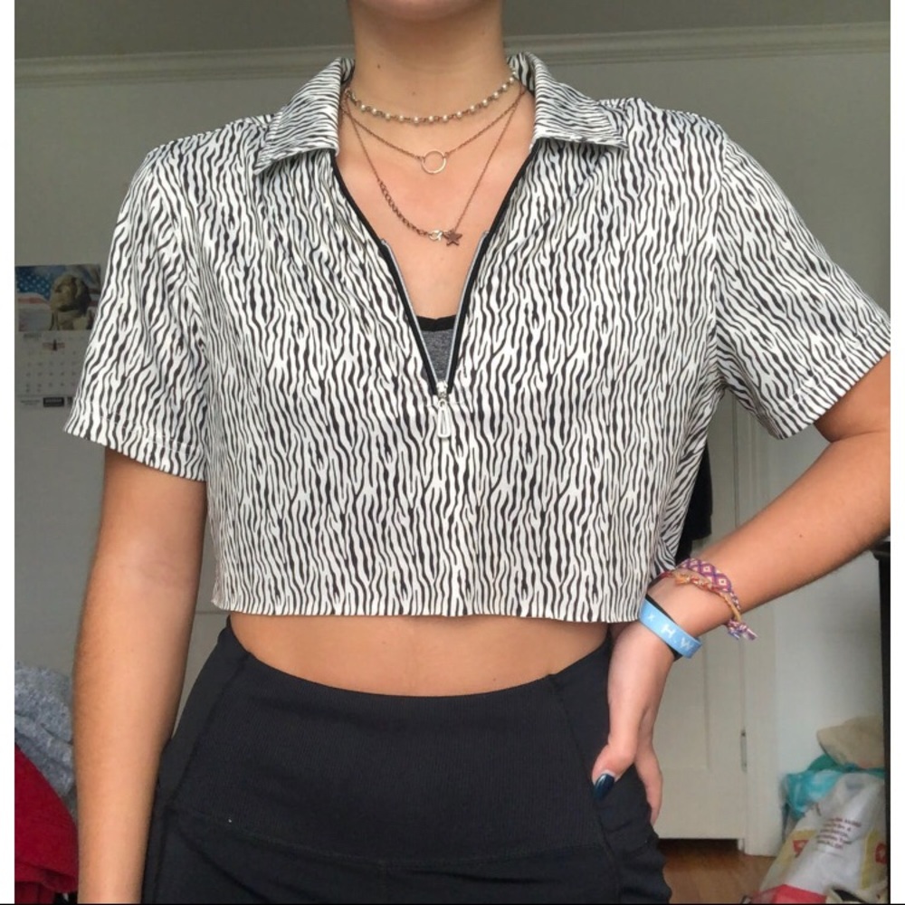 cropped zebra print top